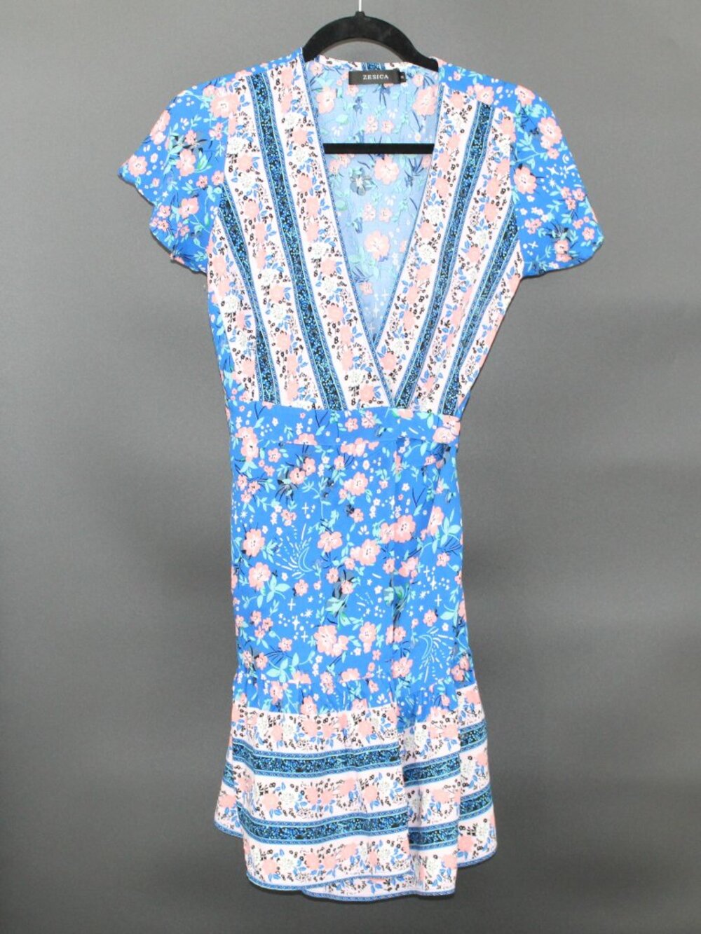 Blue Floral Wrap Around Spring Summer Dress‎ Size Small Soft Casual Boho